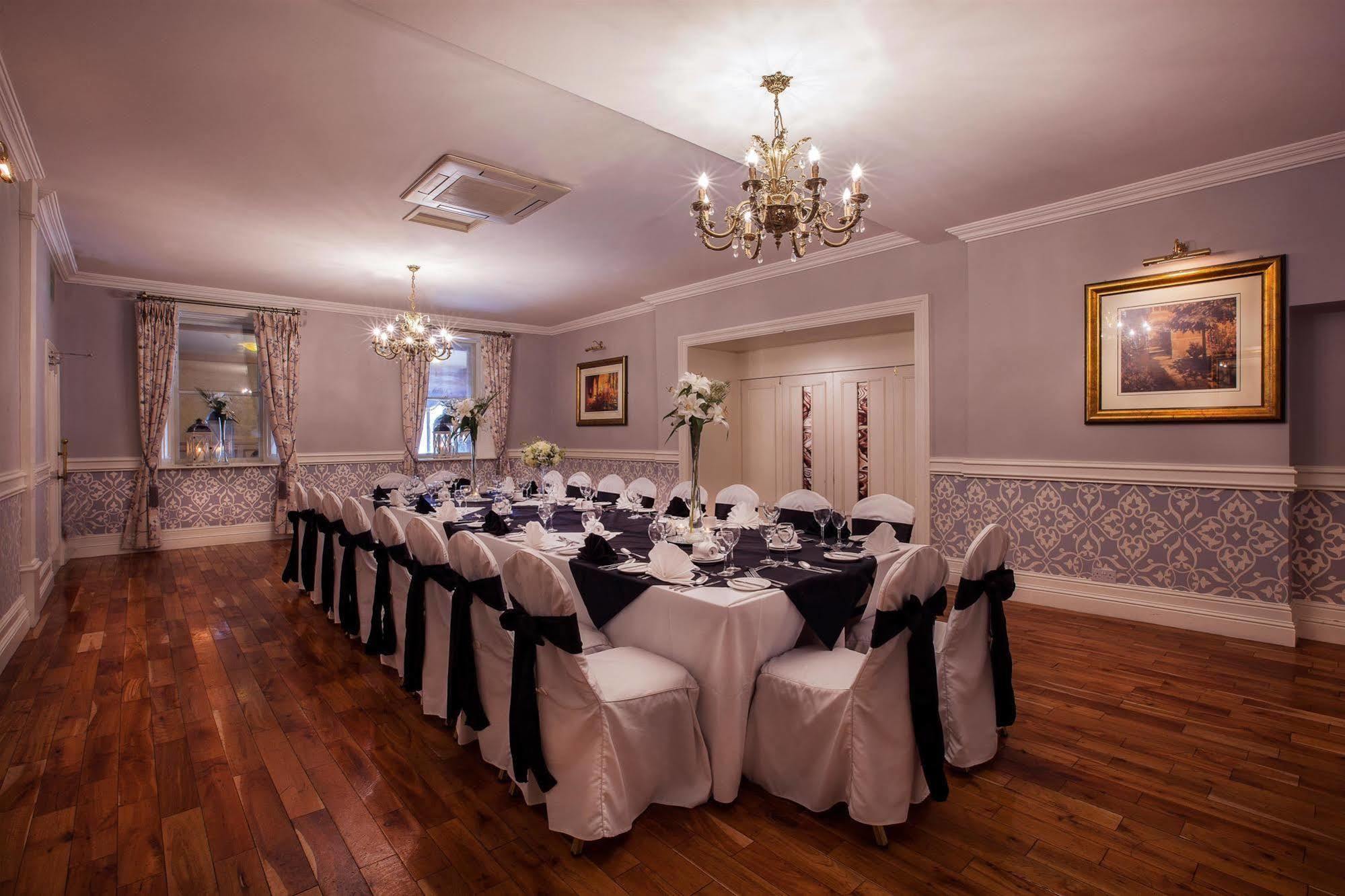 Castle Arch Hotel Trim Εξωτερικό φωτογραφία